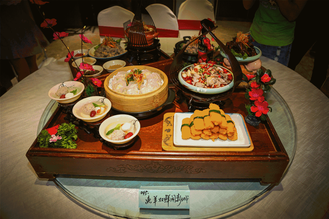 赛摩艾普喷涂机器人